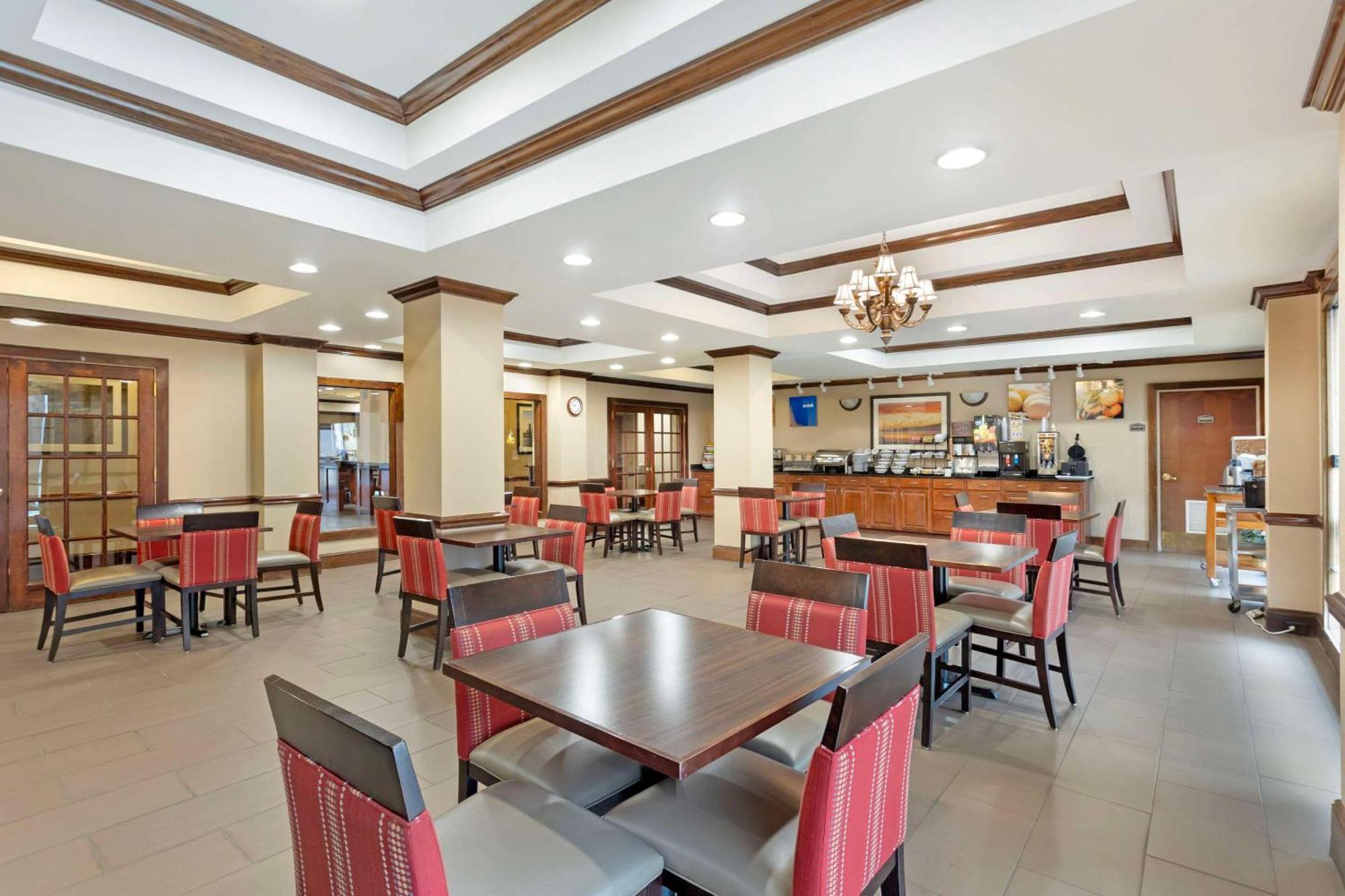 Comfort Inn & Suites Carneys Point Exteriér fotografie