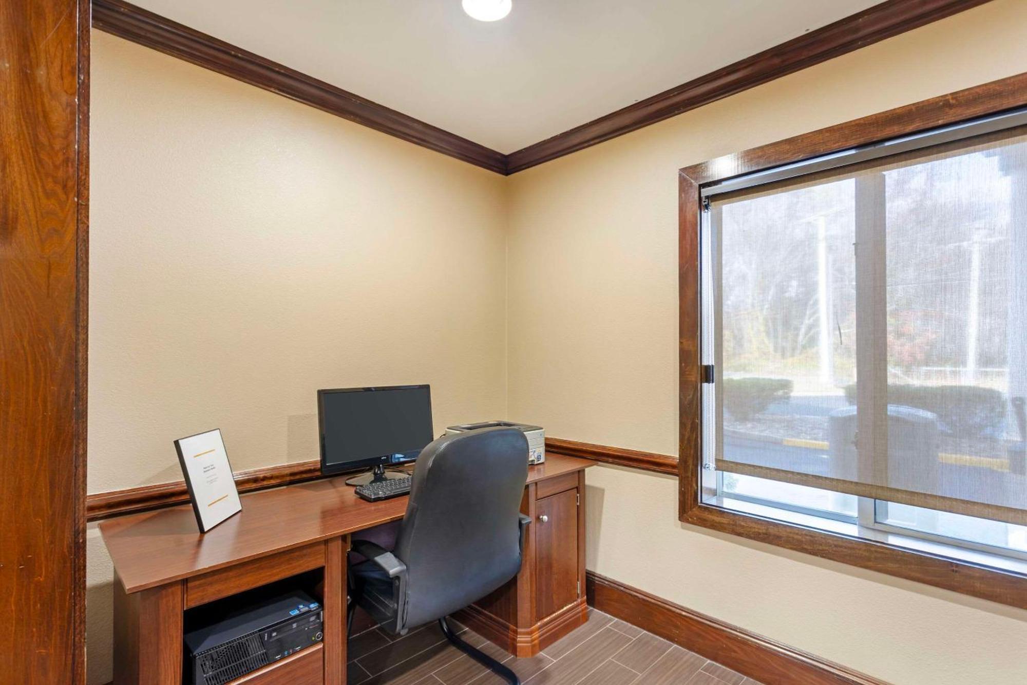 Comfort Inn & Suites Carneys Point Exteriér fotografie