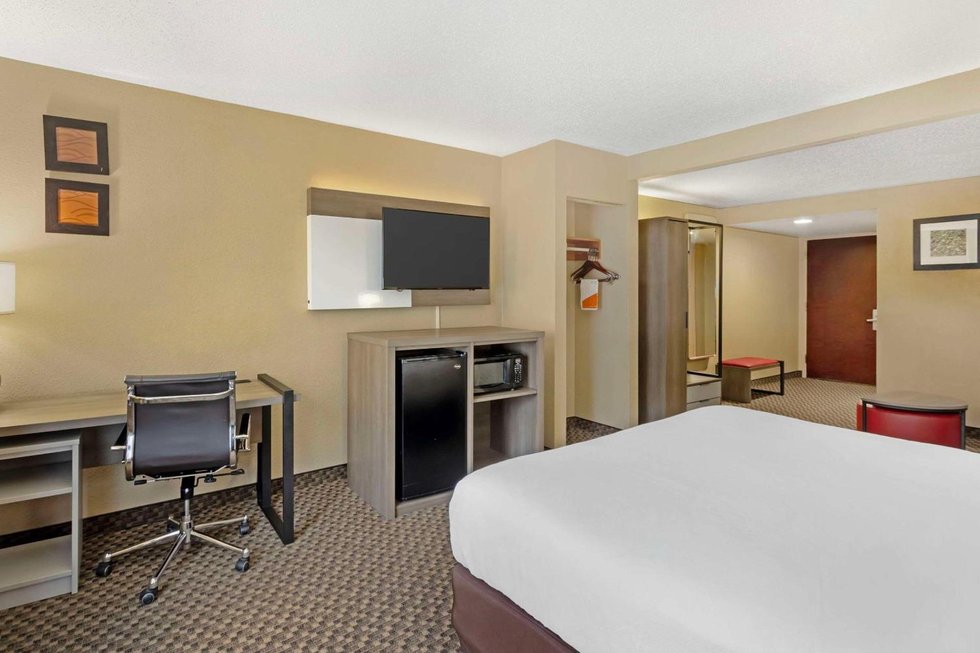 Comfort Inn & Suites Carneys Point Exteriér fotografie