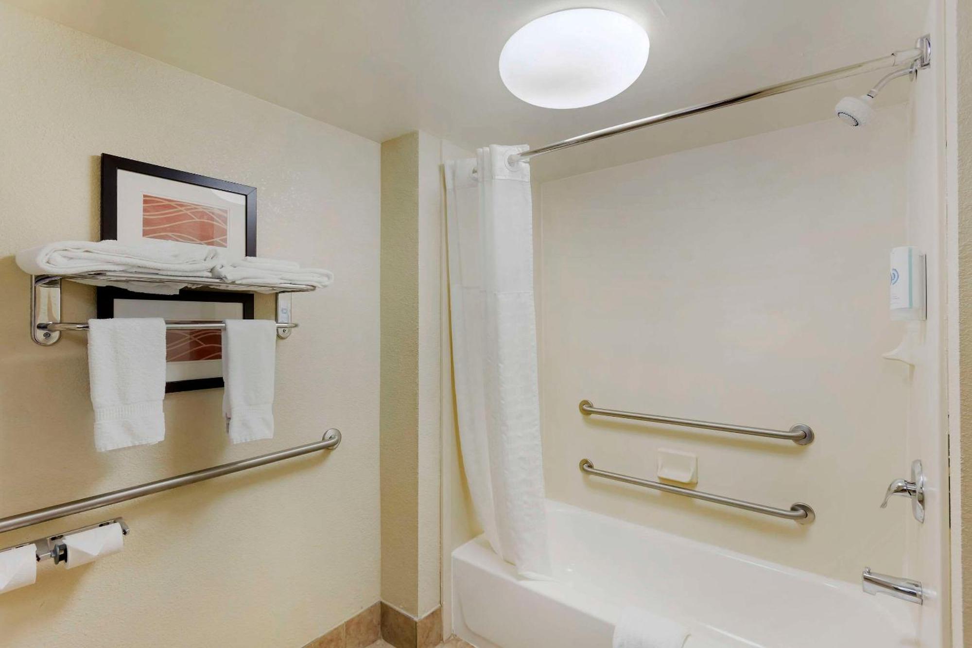Comfort Inn & Suites Carneys Point Exteriér fotografie