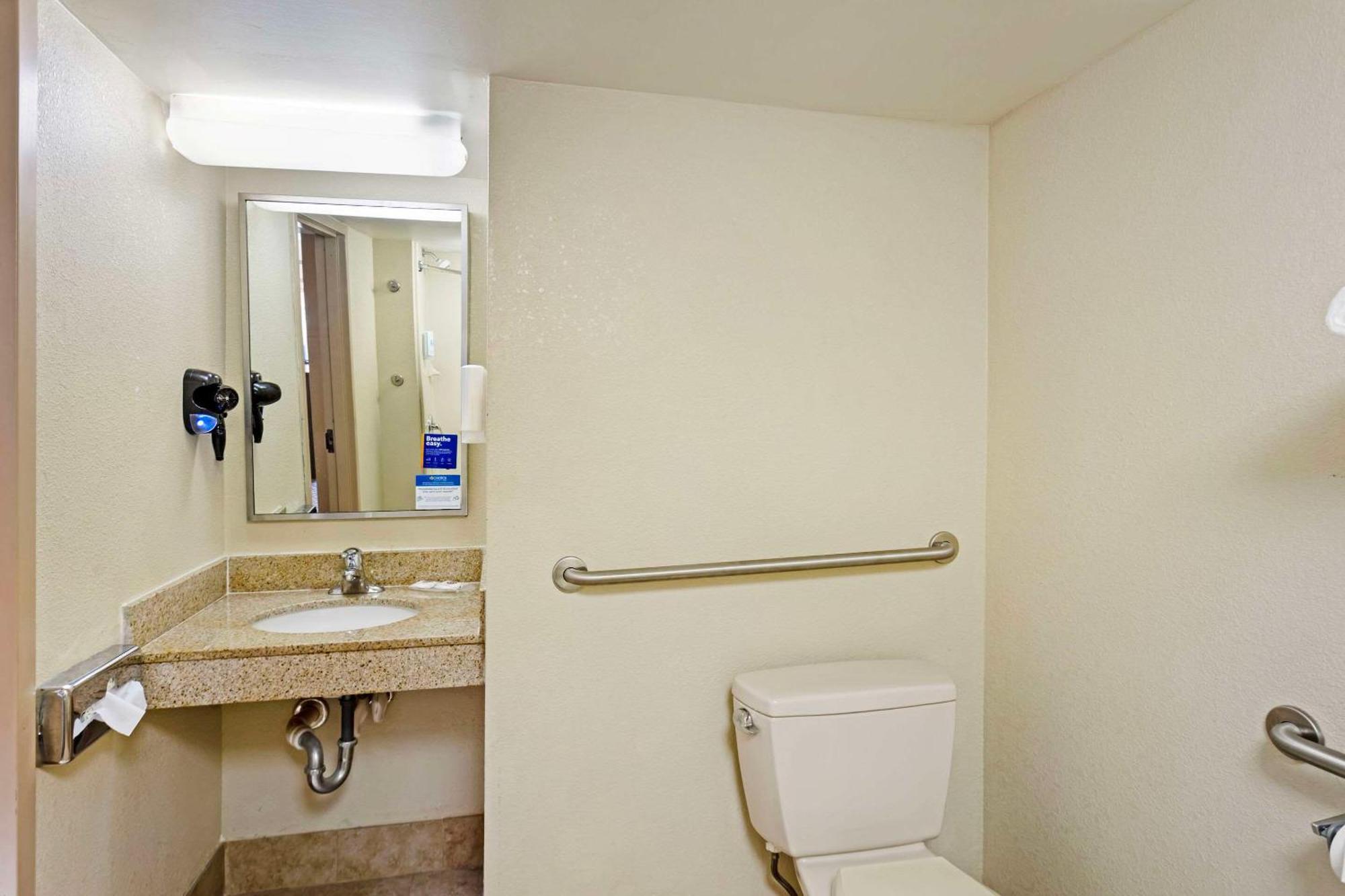 Comfort Inn & Suites Carneys Point Exteriér fotografie